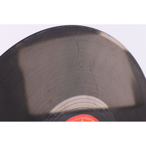 Louis Prima - A Gal In Calico / He / She Like It! - 1946 10" 78 rpm Record 1087 - Picture 13 of 16